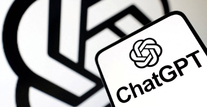 #ChatGPT分享 4 个 ChatGPT 可用 API，配合 ChatGPT Next Web 食用，可以自己部署，也可以用开发者部署好的填入 API 即可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